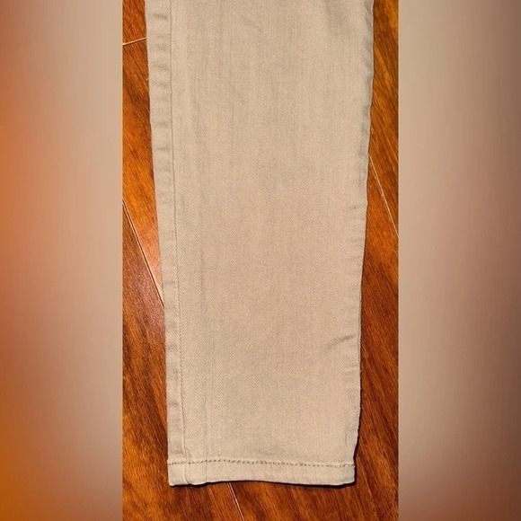 2.1 Denim Light Khaki Colored Ripped Jeans 
Size 29 - Picture 11 of 11